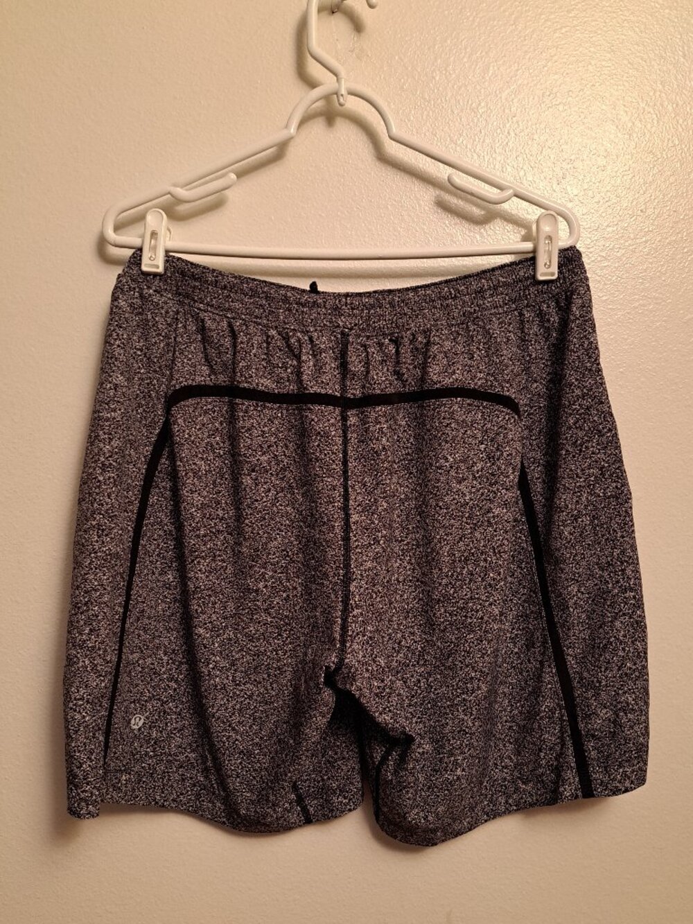 Lululemon Pace Breaker Short 9" Pinweave Alpine White Black - Picture 6 of 13